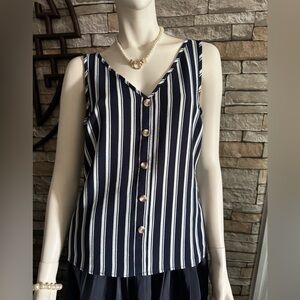 ⭐️2/30 | Vero Moda | Navy Striped Sleeveless Top | Size Medium